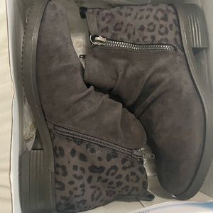 Girls ankle boots, dark grey, leopard print, black bottoms